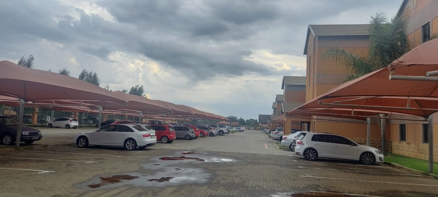 1 Bedroom Property for Sale in Vredenhof Sh Free State